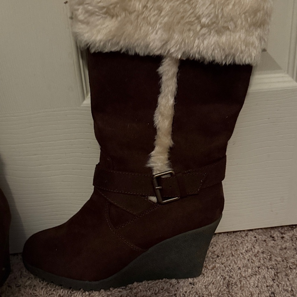 American Eagle Brown Faux Fur Wedge Boots - Picture 2 of 4